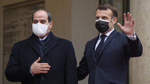 Fransa'yı ziyaretinde Sisi'ye 'onur nişanı' verildiği ortaya çıktı
