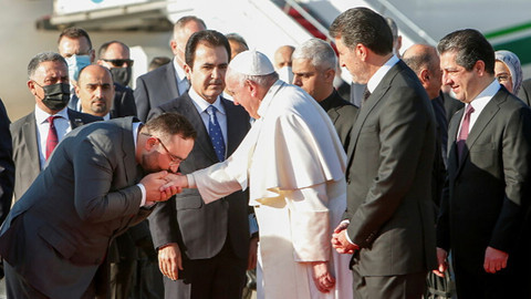 Irak ziyaretini sürdüren Papa Francis, Erbil'e geldi