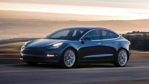 Tesla 475 binden fazla aracını geri çağırıyor