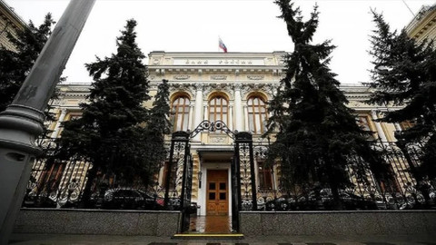 Rusya Merkez Bankası politika faizini yüzde 11'e düşürdü