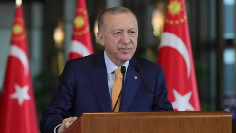 Erdoğan'dan partide değişim işareti: Milletin sınıfta bıraktığını baş tacı edemeyiz