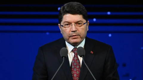 Bakan Tunç'tan tepki: Aşağılık hakaretleri lanetliyorum!