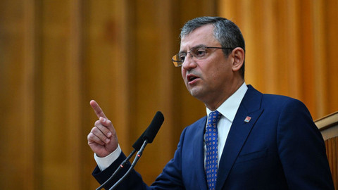 Özel'den sert çıkış: Ben artık ölümü de göze aldım mezarı da göze aldım