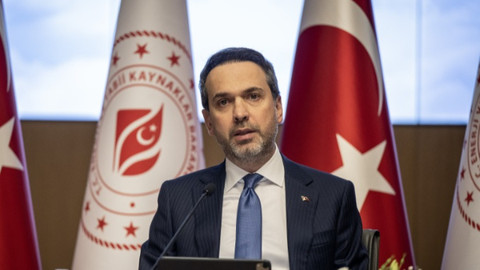 Alparslan Bayraktar duyurdu: Yeni müjdeler yolda