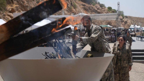 Terör örgütü PKK'dan ilk açıklama: Silahlarımızı özgür irademizle imha ediyoruz