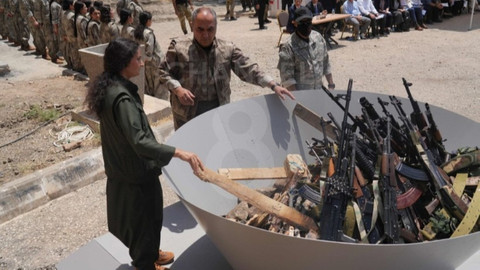 PKK silahları kazanda yaktı! Görüntüler yayınlandı…