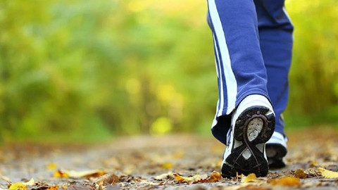 Günde 15 dakika yeterli: Tek seferlik yürüyüş, kalp krizi riskini azaltıyor