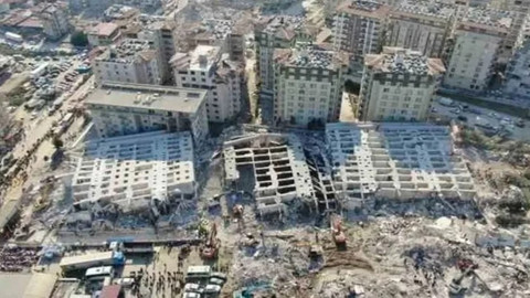 Kolonlar kesildi, kaçak katlar çıktı: Binlerce canı alan felaketin davalarında şok cezalar!