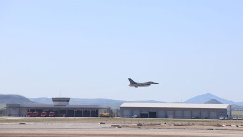 Türkiye’den KKTC’ye F-16 güvencesi: Ada semalarında altı savaş uçağı
