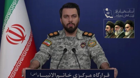 İran’dan Trump’a müzakere resti: Yenilginizi anlaşma diye pazarlamayın!