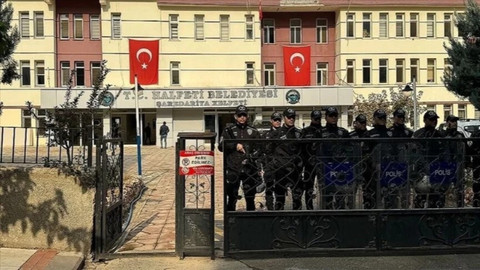 Halfeti Belediyesi’nde yolsuzluk operasyonu: Eski Başkan Şeref Albayrak dahil 47 gözaltı