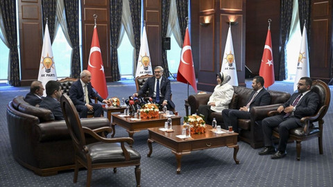 Siyasette 3 bayram sonra tarihi buluşma! CHP ve AK Parti genel merkezinde emekli zirvesi