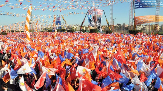 AK Parti 2019 adaylık kriterlerini belirledi