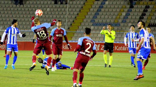 Trabzonspor, Erzurumspor'u 4-0 mağlup etti