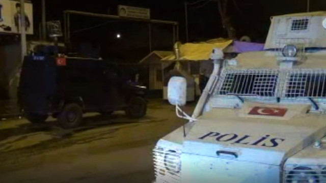 Diyarbakır'da DEDAŞ şubesine bombalı saldırı
