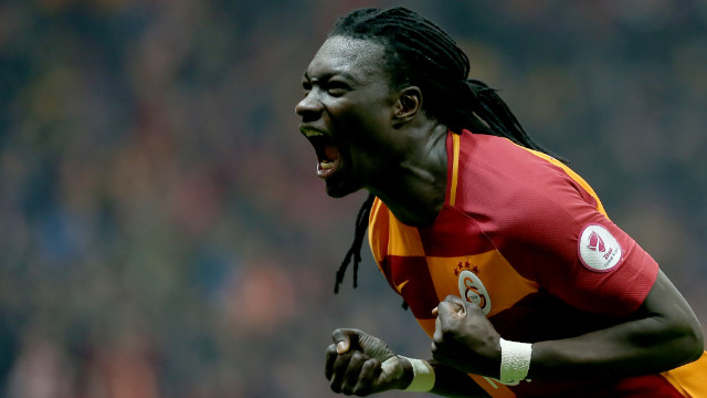 Gomis, Afrin'de şehit olan askerler için paylaşımda bulundu