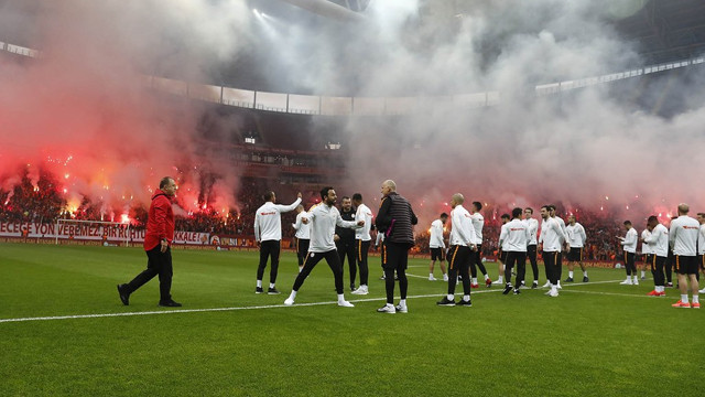 Galatasaray derbi öncesi son antrenmanını gerçekleştirdi