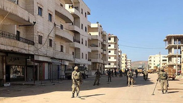 Afrin'de patlama meydana geldi: 6 kişi enkaz altında kaldı