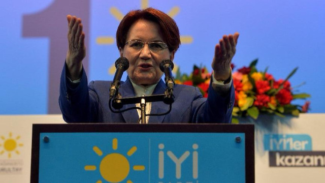 İYİ Parti: Meral Akşener 100 bin imzayı geçti