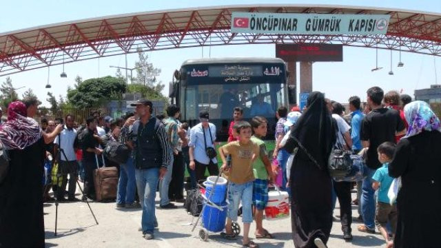 Suriye'ye bayram için gidenlerin sayısı 46 bini buldu
