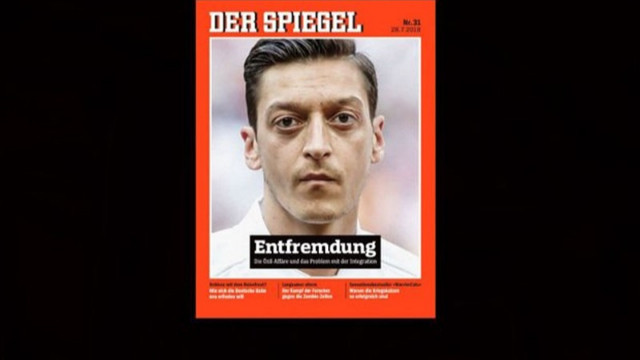 Der Spigel, Özil’i kapağına taşıdı