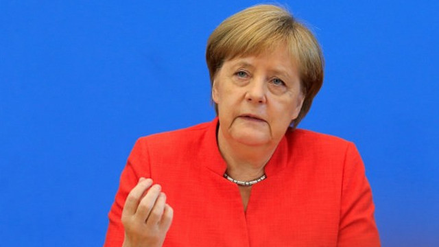Almanya Başbakanı Merkel'den Türkiye ve dörtlü zirve açıklaması