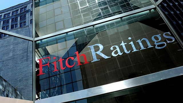 Fitch 4 Türk bankasının notunu düşürdü