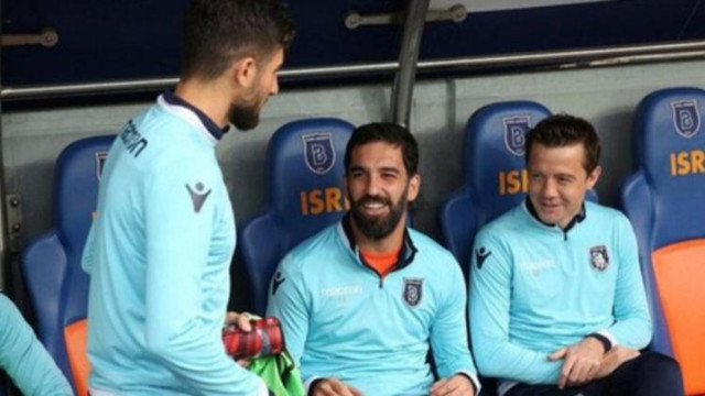 Arda Turan yedek kulübesinden çıkamadı