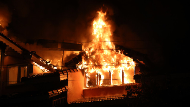 Muğla'da 3 katlı otelde yangın çıktı