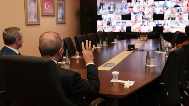 Cumhurbaşkanı Erdoğan telekonferans yöntemiyle görüştü