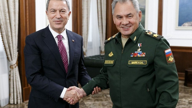 Milli Savunma Bakanı Akar, Rus mevkidaşı Sergey Şoygu'yla görüştü
