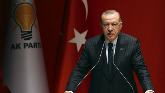 Cumhurbaşkanı Erdoğan' AK Parti’nin 14 il belediye başkan adayını açıkladı