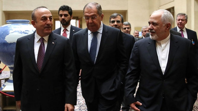 Suriye'de yeni anayasa için Türkiye, Rusya ve İran anlaştı