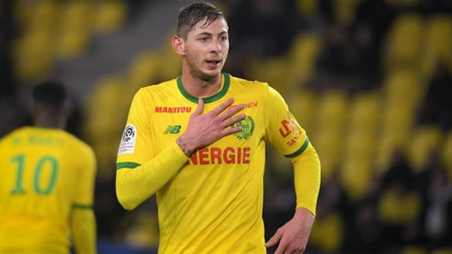 Futbolcu Emiliano Sala'yı taşıyan uçak radardan kayboldu