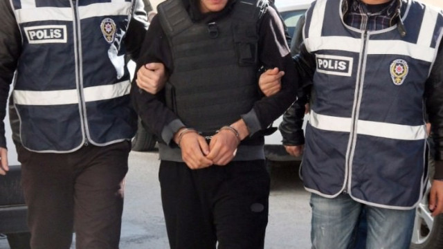 Celal Uzunkaya: 100'ün üzerin komiser yardımcısı FETÖ'den tutuklandı