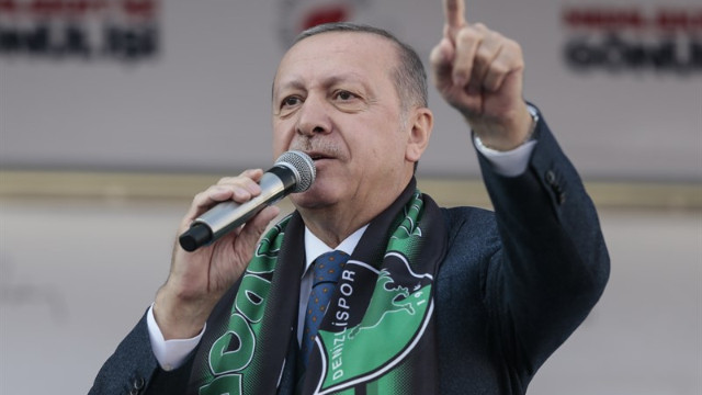 Erdoğan: Resimleri var ama CHP'nin logosu yok