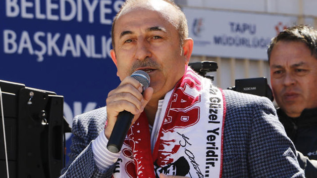 Bakan Çavuşoğlu: Siz Atatürk'ten geçinen asalaksınız