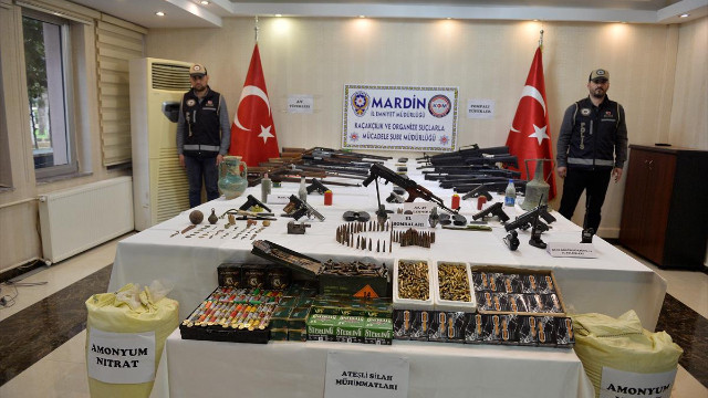 Mardin'de silah ve tarihi eser operasyonu!