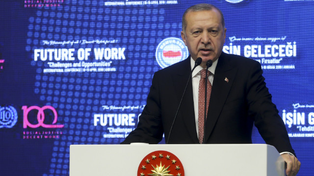 Cumhurbaşkanı Erdoğan: Hak arama mücadelesinden niye rahatsız oluyorsunuz?