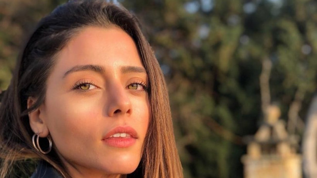 Suna instagram Yemin - Sıla Türkoğlu boyu yaşı kilosu