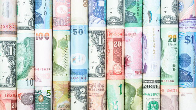15 ülke ortak para birimine geçiyor