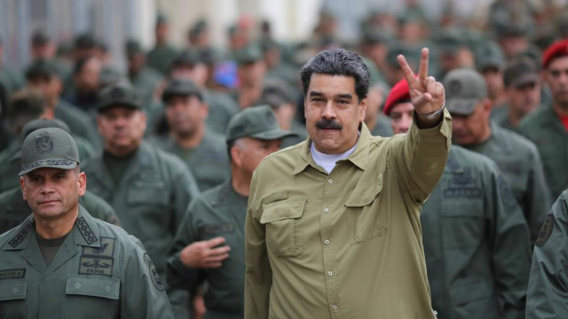 Maduro'dan yeni hamle: Erken seçime gidelim