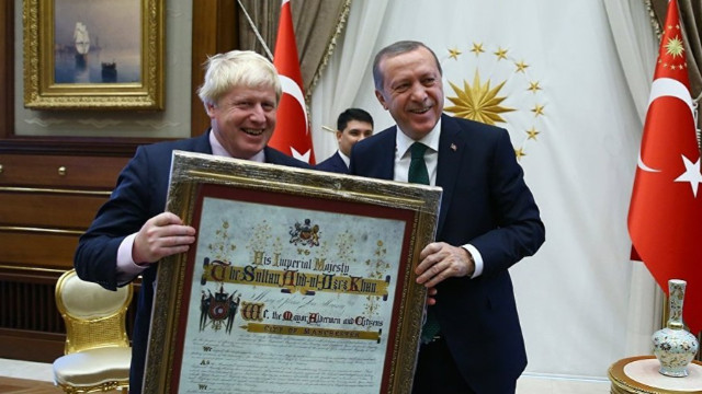 Cumhurbaşkanı Erdoğan, Boris Johnson'u tebrik etti