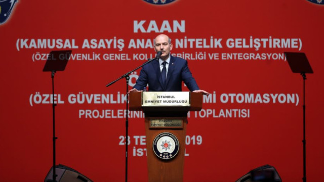 Bakan Soylu: Bu yıl itibariyle 80 bin sınır dışı işlemi yapılacak