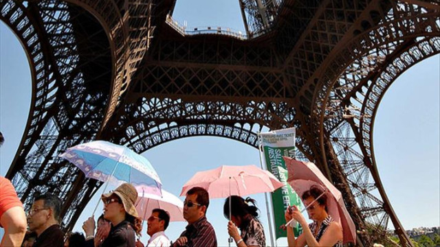Fransa'da 72 yılın en sıcak günü yaşanıyor