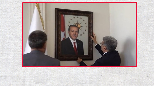 Erdoğan'ın fotoğrafı eski yerinde!