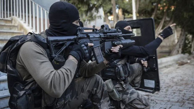 Mardin'in kırsal mahallesinde terör operasyonu