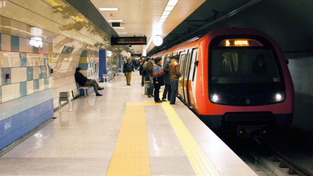 Metro seferleri uzatıldı!