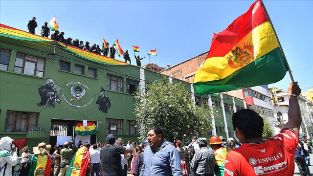Bolivya'nın geçici devlet başkanı belli oldu