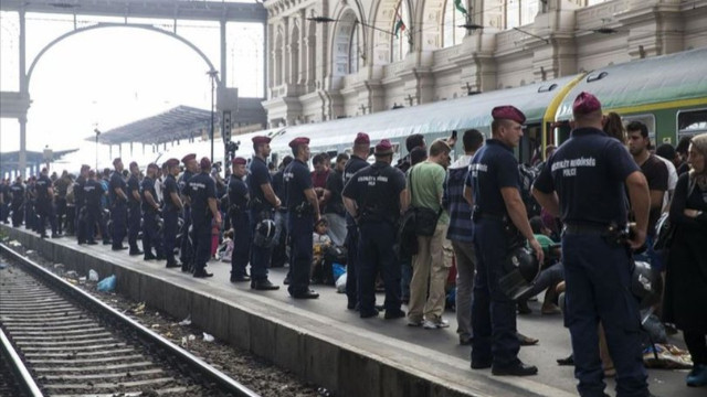 AİHM'den Macaristan'a düzensiz göçmen cezası